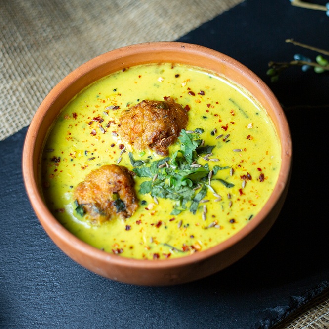 Kadhi Pakora